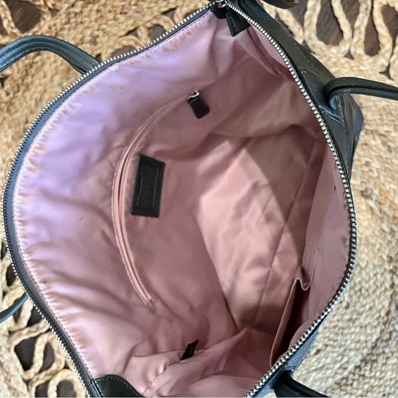 Pristine coach bag - Picture 4 of 6